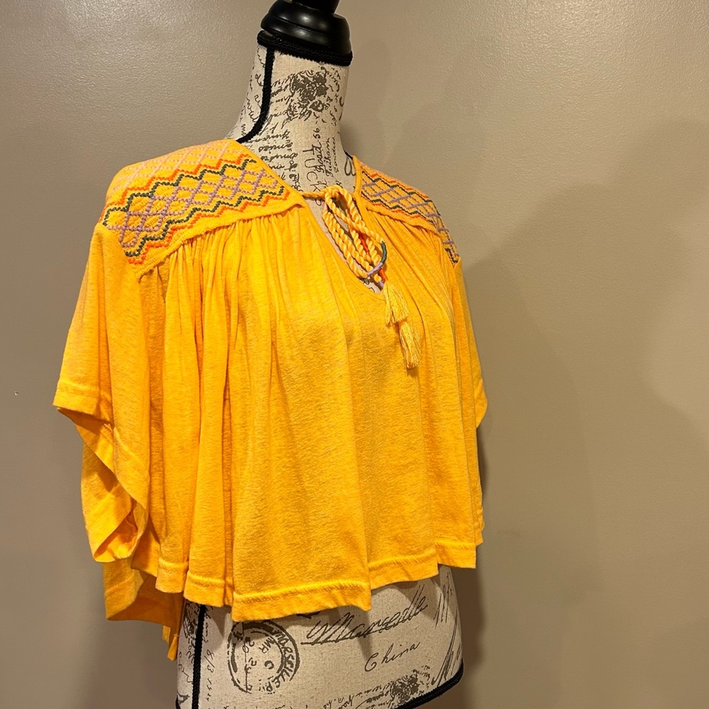 Free People Market Embroidery Tassel Tie Dolman Sleeve Top - Picture 13 of 15